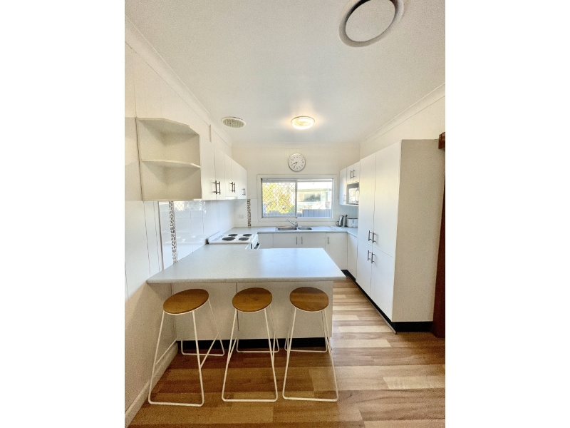 Rooms / 3 Young Street, Cooks Hill House for rent Listed by Maison Property of Maison Property