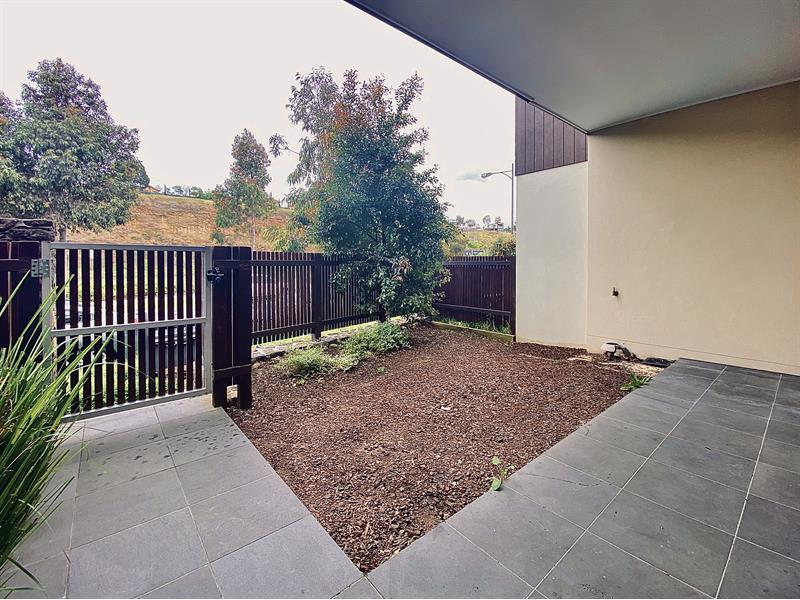 126 Valley Lake Boulevard, Keilor East House for rent Listed by