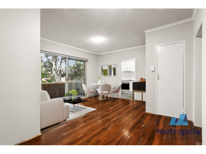 1/105 Alt Street ASHFIELD NSW 2131