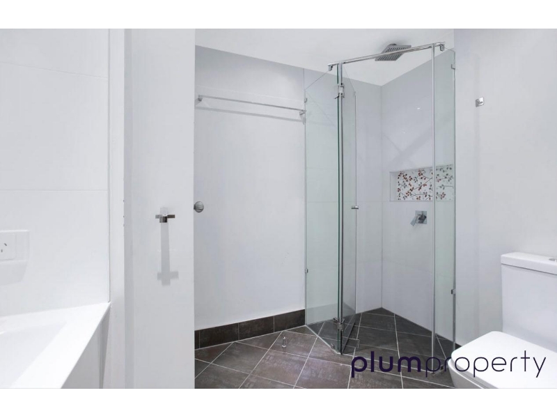 2/52 Sisley Street St, St Lucia Apartment for rent Listed by Deb