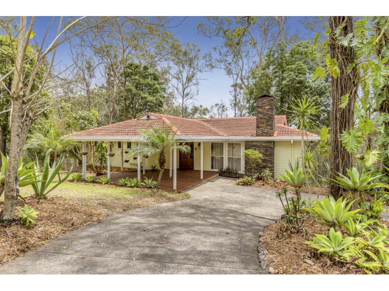 23 Cedarleigh Road, KENMORE House for rent Listed by Melissa King of