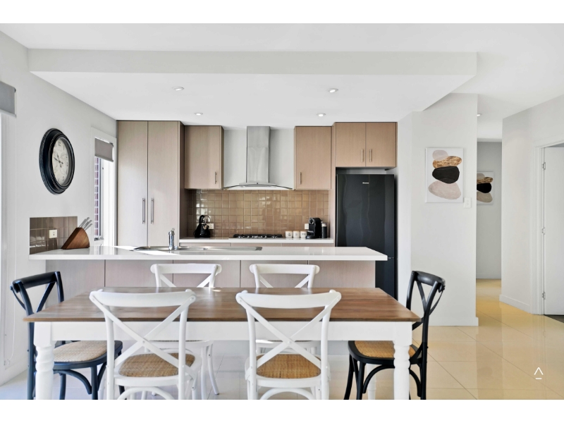 1/16 Hart Street, NEWSTEAD Townhouse for rent Listed by Elizabeth