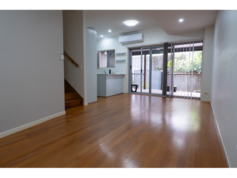 Rental properties & online application form