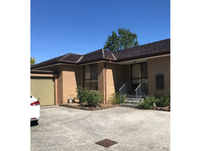 2/3638 Valley Street, Oakleigh South Apartment for rent Listed by