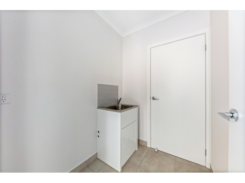 59 Whitfords Dr, Armstrong Creek House for rent Listed by Kavinda Kudage Don of Linage Pty Ltd