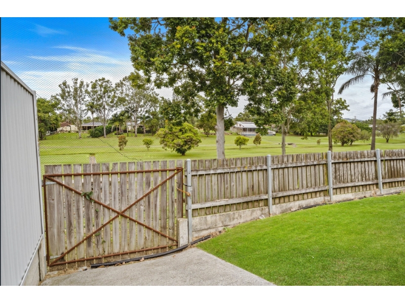 32 Robert Stanley Dr, MOUNT WARREN PARK House for rent Listed by