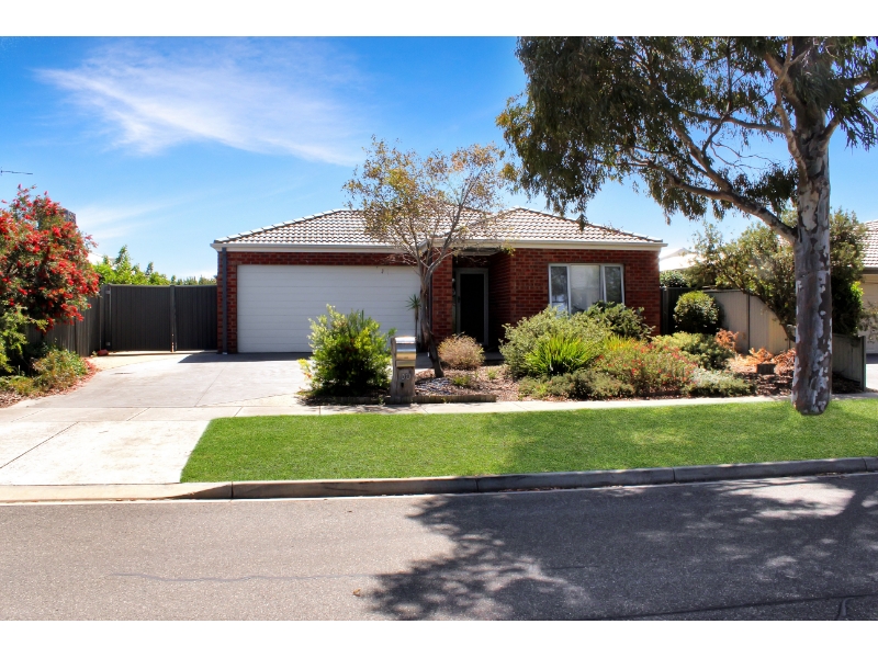 30 Kingfisher Court, Lara House for rent Listed by Nicole Riemer of