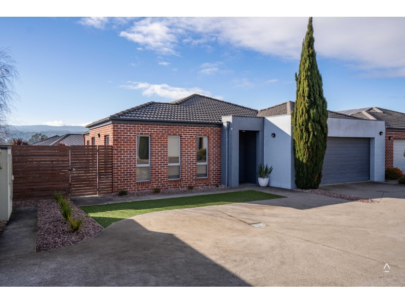 1/16 Hart Street, NEWSTEAD Townhouse for rent Listed by Elizabeth