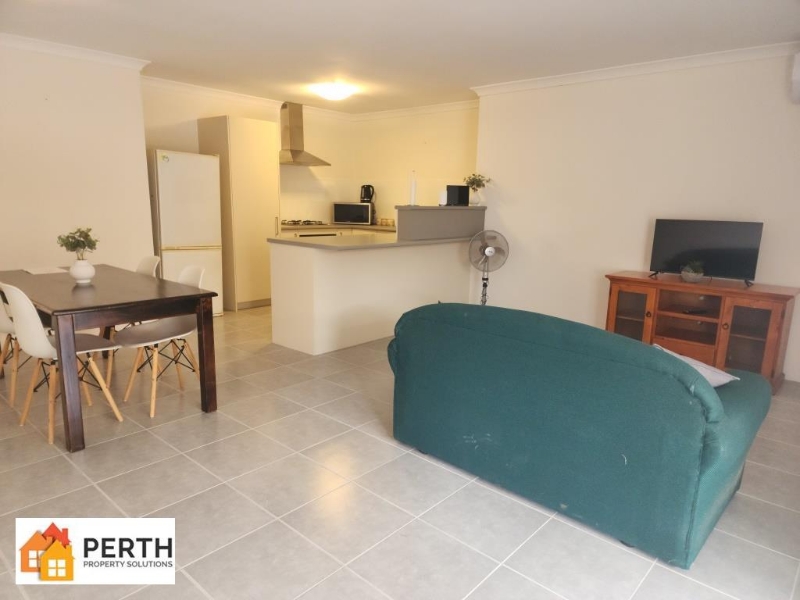 8/11 Redmond Road, Gosnells House for rent Listed by Rosemarie