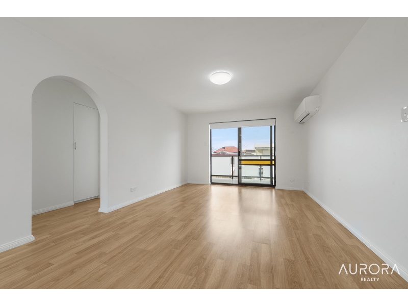 4/10 Knowsley St, Stones Corner Apartment for rent Listed by Dani Paltridge of Aurora Realty