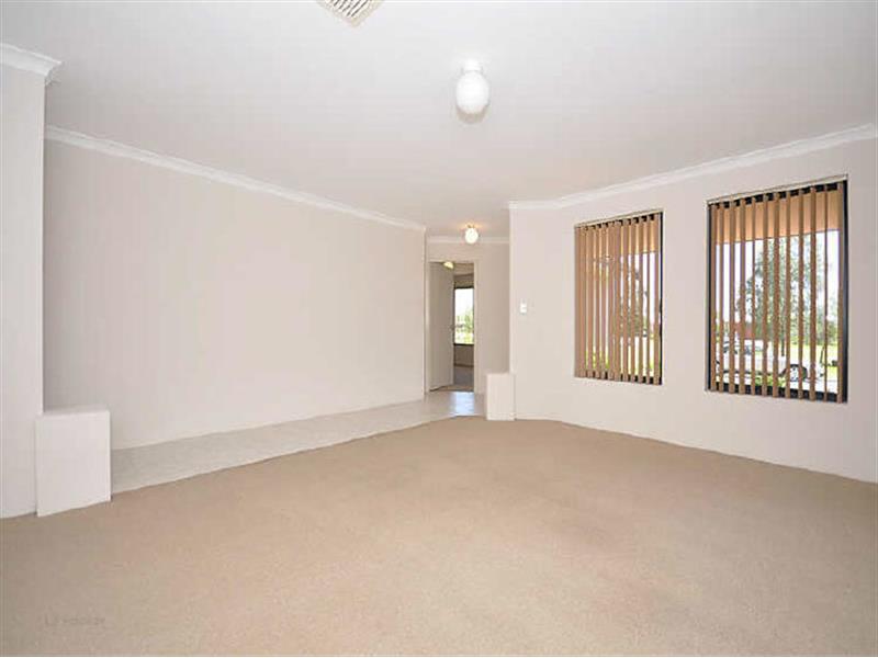 41 Cape Range Crescent, Aubin Grove House for rent Listed by Tracey