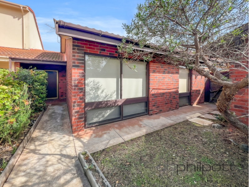 33 Sandpiper Place, West Lakes Shore House for rent Listed by Rebecca