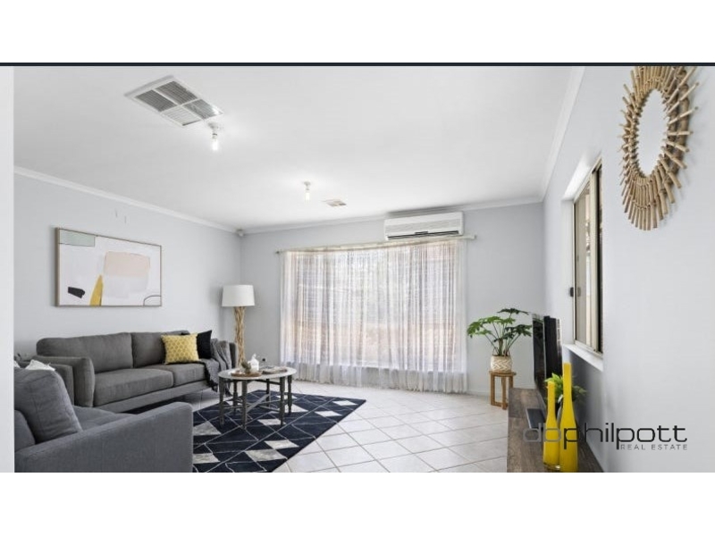 22b York Place, Woodville North House for rent Listed by of D B