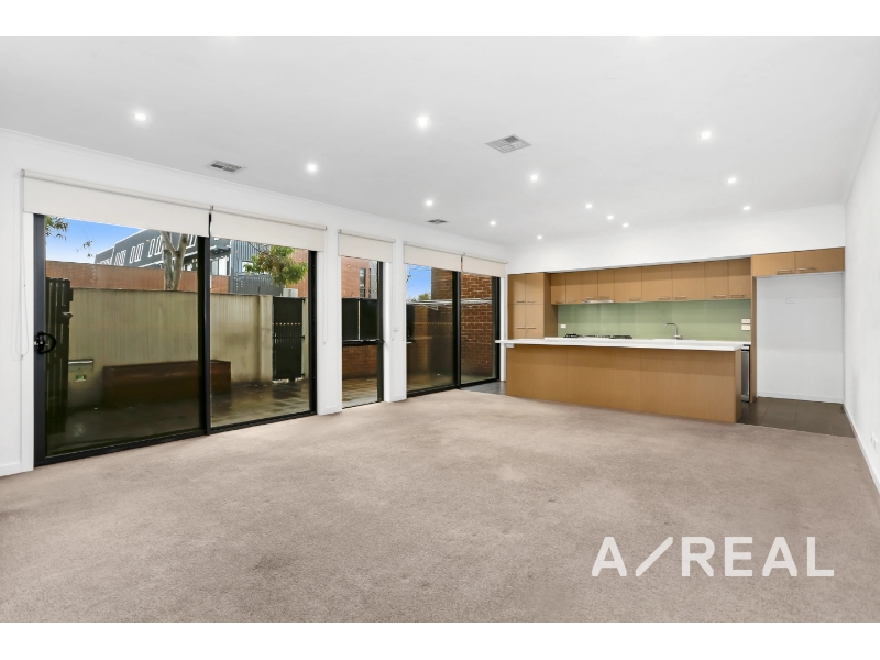 32 Beaurepaire Parade FOOTSCRAY VIC 3011