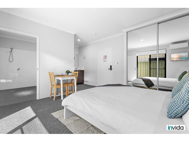 Private & Fully Furnished Room With Ensuite Room In A Brand-New Shared House - Utilities & Internet Included! image 5