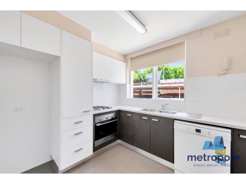 7/79 Irving Avenue, PRAHRAN Apartment for rent Listed by Katie