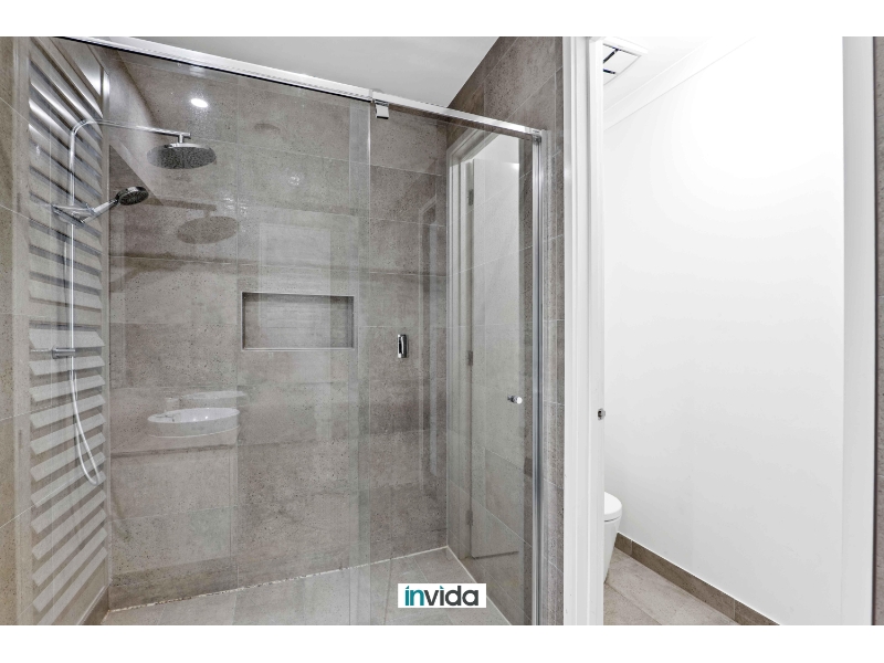 Save On Bills! Private, Lockable Room With Ensuite & Kitchenette – Utilities & Wi-Fi Included! Multiple Rooms Available! thumbnail 4