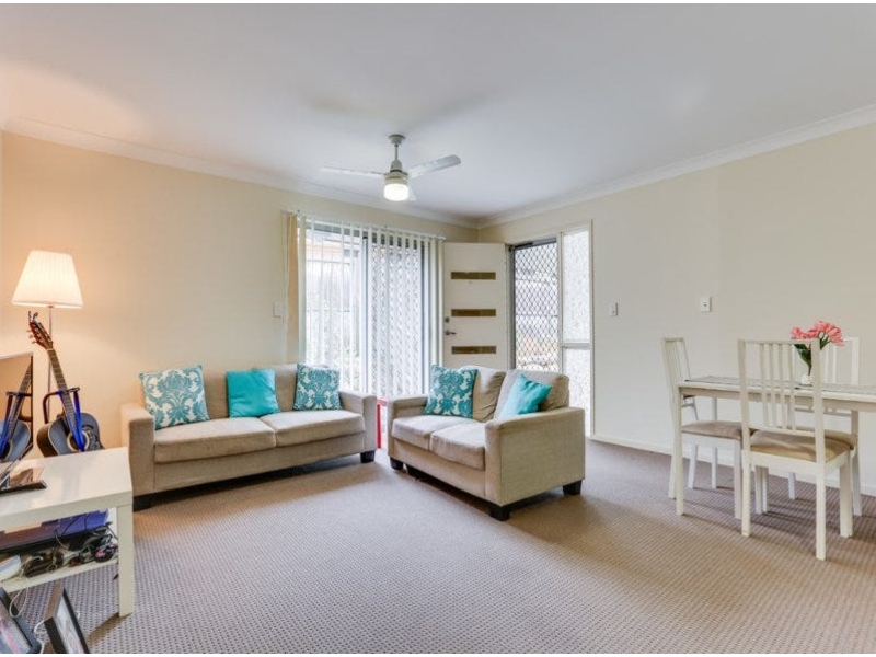 8b Clydesdale Pl, Sumner House for rent Listed by Rebecca Chou of