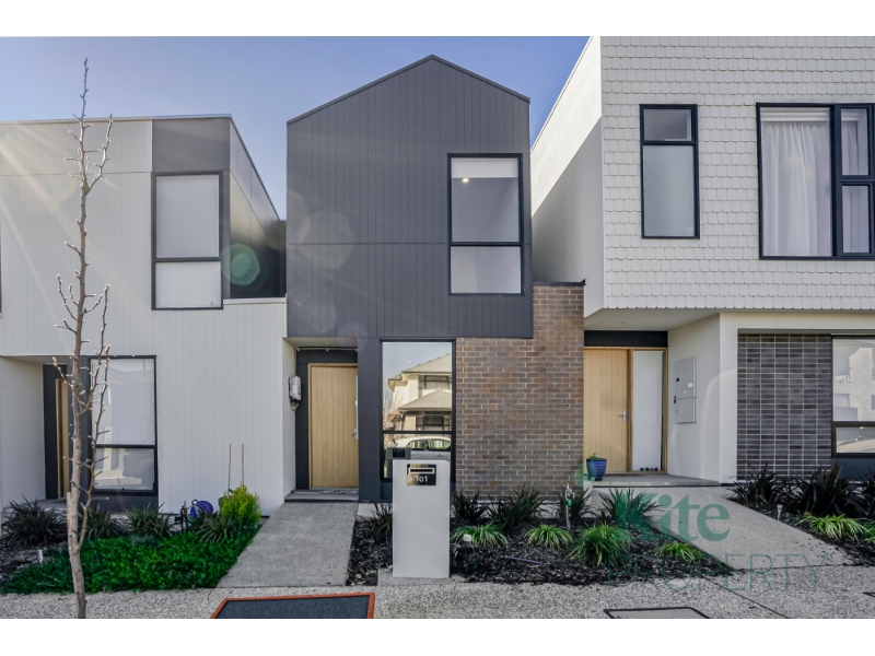 101 Buchanan Drive WOODFORDE SA 5072