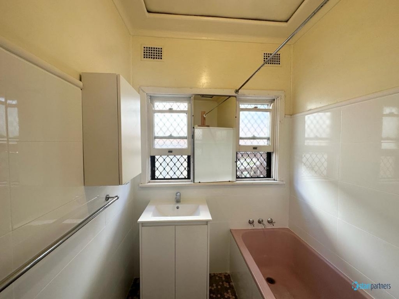 2 Wirralee Street, SOUTH WENTWORTHVILLE House for rent Listed by