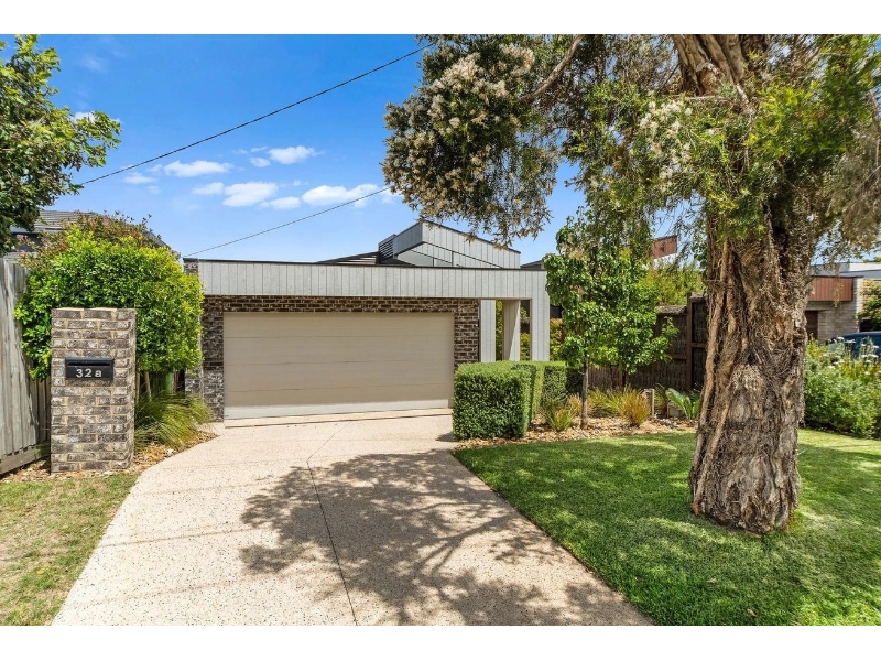 32A Carnoustie Grove Mornington VIC 3931