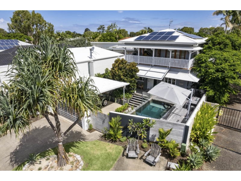 15 Laburnum Crescent Noosaville QLD 4566