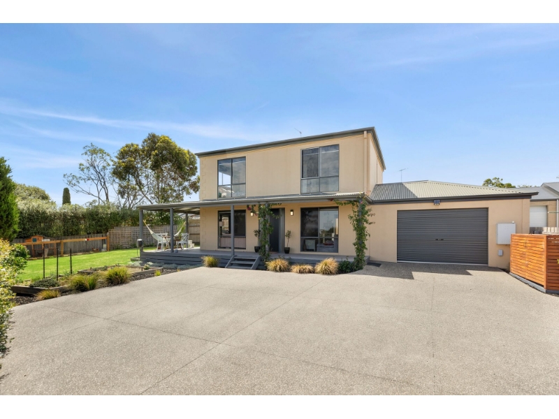 6A Arabando Drive, LEOPOLD House for rent Listed by Deb Peek of