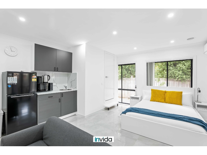 4/12 Darlington Ct Roxburgh Park VIC 3064