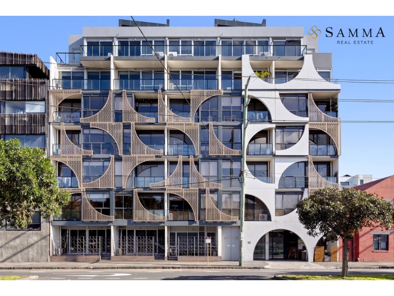 City Convenience Meets Modern Comfort at The Wallace