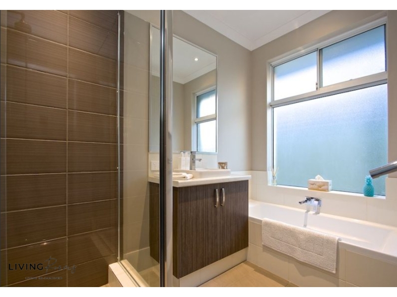 Room 4 21 Juncea Way, HAMMOND PARK House for rent Listed by Jasmine