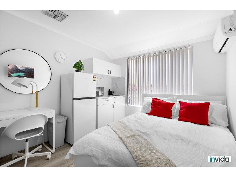 Co- living opportunity - Your Private Room wi...