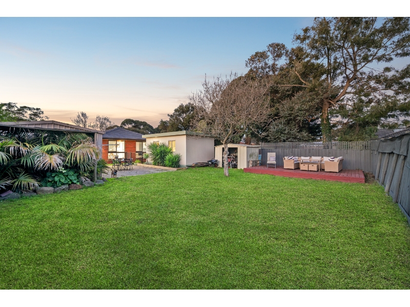 10 Marinda Drive SKYE VIC 3977