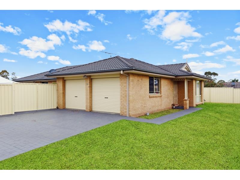15a Bransby Place Mount Annan NSW 2567