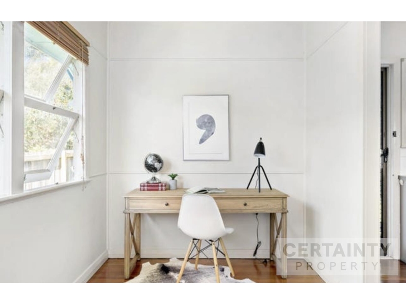 9 Guntur Street, Stafford House for rent Listed by Certainty Property