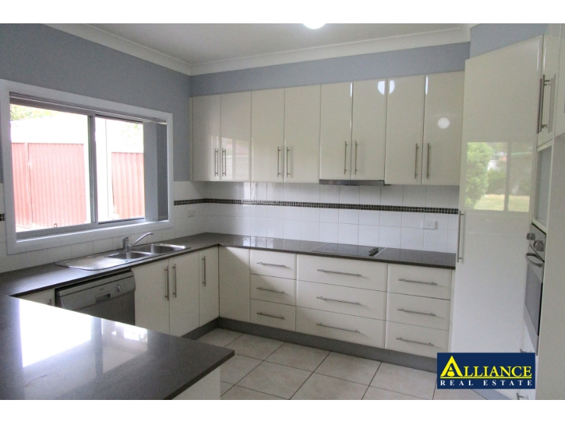 38A Thomas Street, Picnic Point Apartment for rent Listed by Mariam