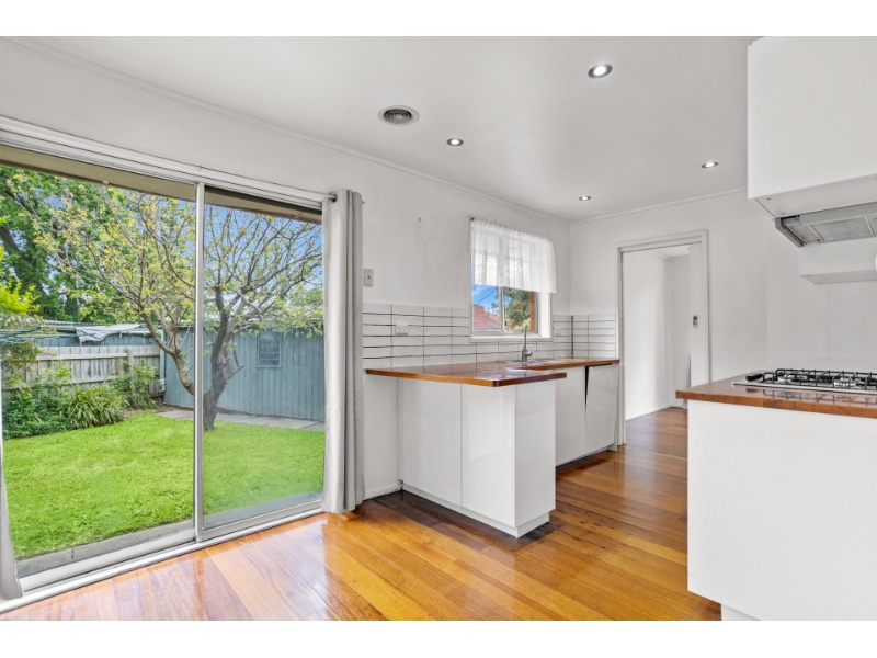 24 Berberis Crescent, Frankston House for rent Listed by Stephanie