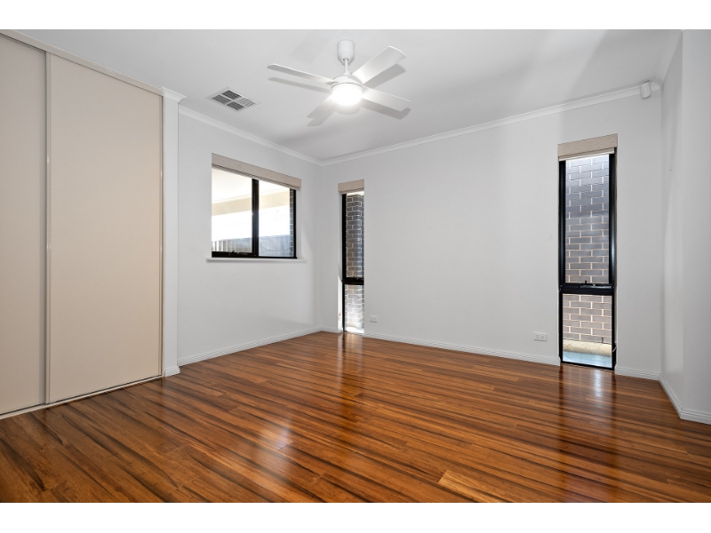 8 Condon Drive, Lightsview House for rent Listed by Kirsten Paech of