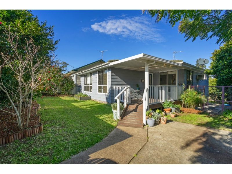 34 Cardiff Road, Wallsend House for rent Listed by Jo Glover of Belle