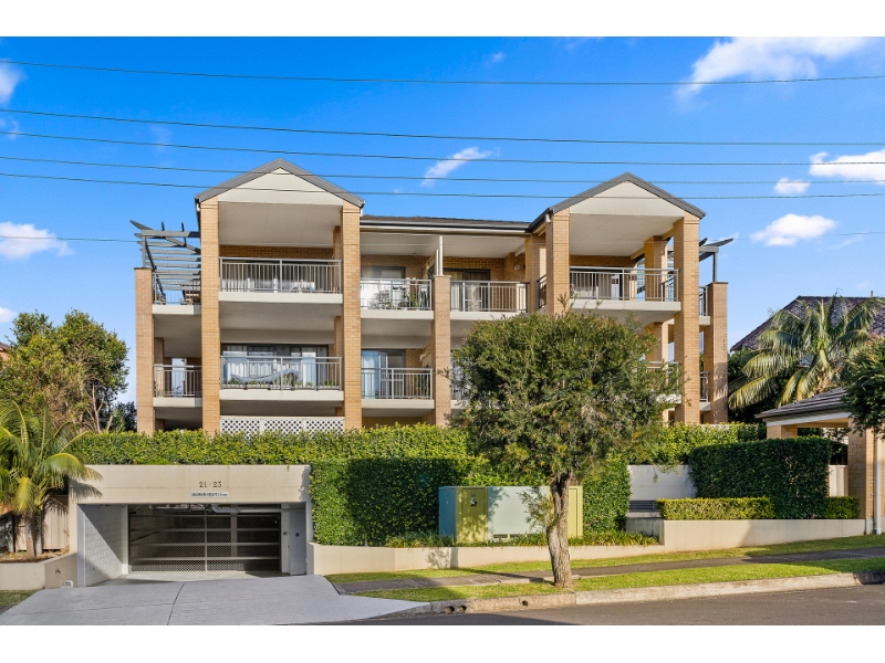 11/23 Bligh Street, Wollongong Apartment for rent Listed by Stephanie
