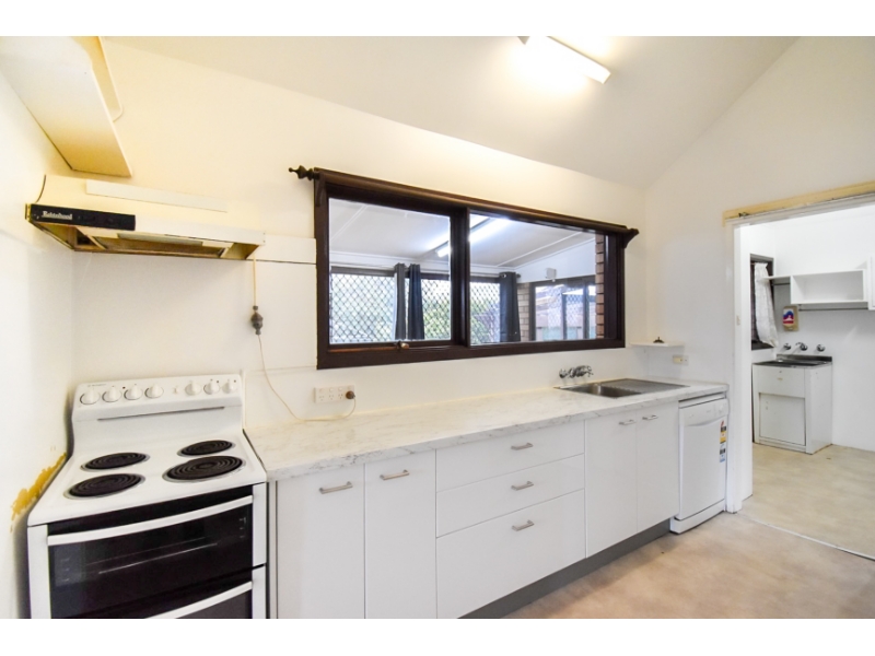 12 Mathoura Place, Orange House for rent Listed by Savanah Gillies of