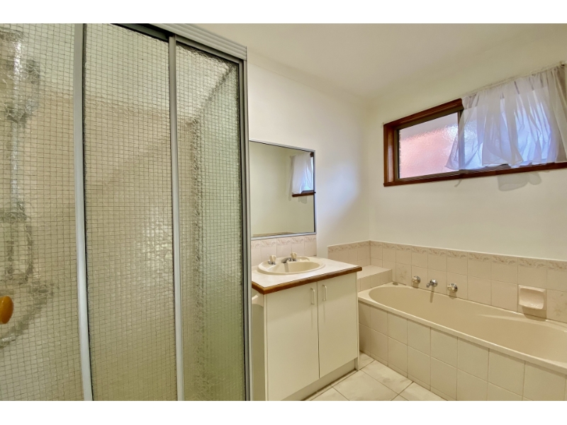 12 Nangwarry Court, Berwick House for rent Listed by Barry Plant