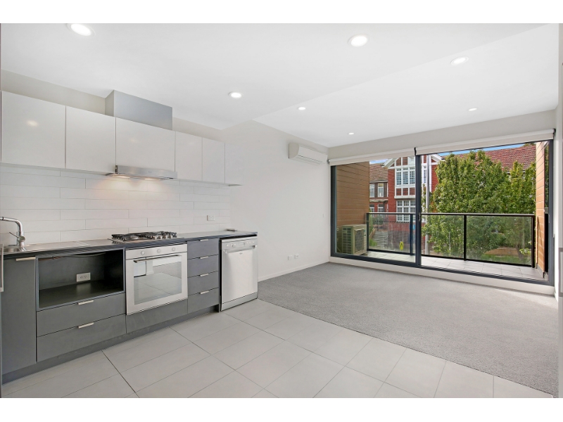 106/26 Copernicus Crescent, Bundoora Apartment for rent Listed by Josh Caligiuri of Barry