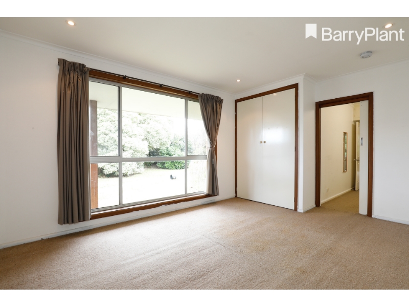 7 Franklin Court, Frankston House for rent Listed by Laura Keyte of