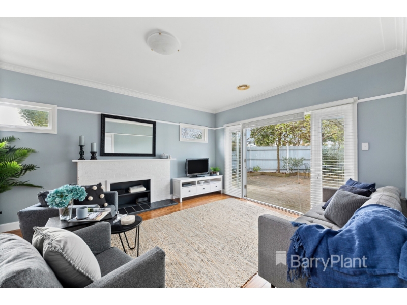 45 Finlay Street, Frankston House for rent Listed by Laura Keyte of