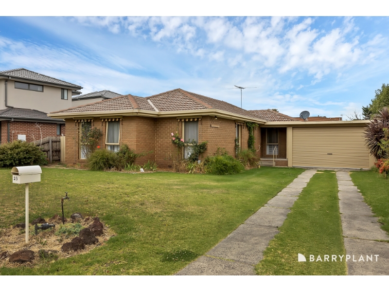 23 Saxonwood Drive, Narre Warren House for rent Listed by of Barry
