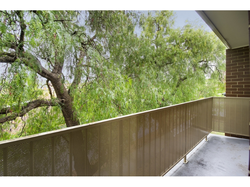 4/325 Riversdale Road, Hawthorn East Apartment for rent Listed by of