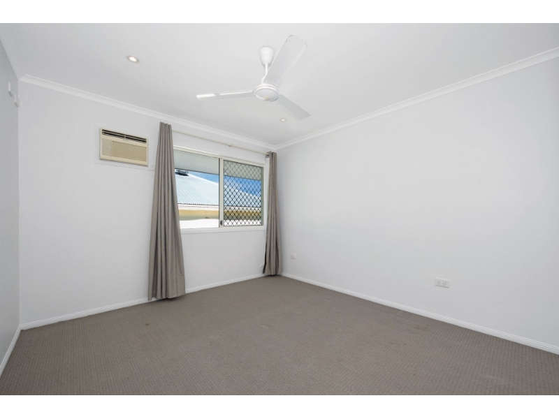 2/27 Garrick Street, West End Townhouse for rent Listed by Leasing