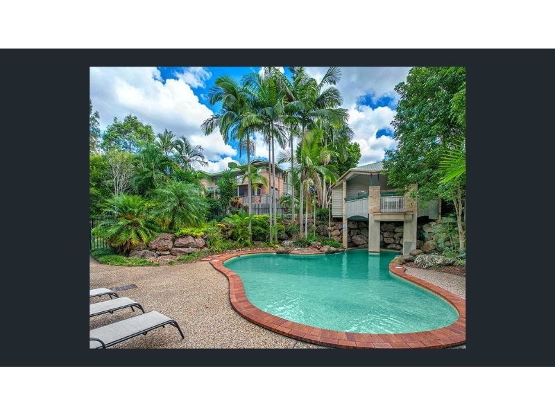 8/360 Simpsons Road, Bardon Townhouse for rent Listed by Emily