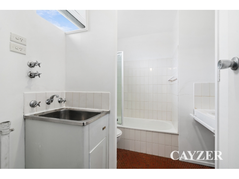 72C Napier Street, South Melbourne Apartment for rent Listed by
