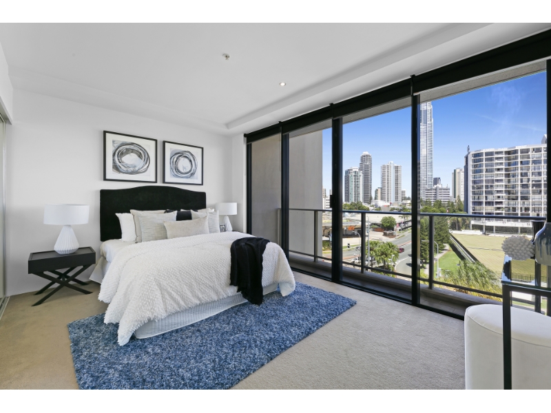 601/4 'Avalon' Wahroonga Place, SURFERS PARADISE Apartment for rent Listed by Kelly Dryburgh